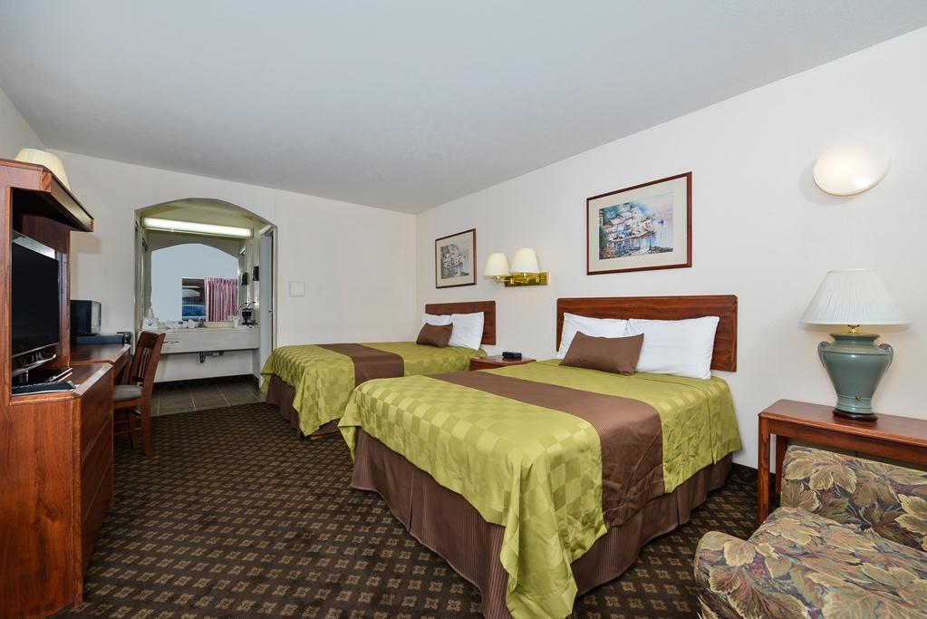 Americas Best Value Inn & Suites Williamstown Quarto foto
